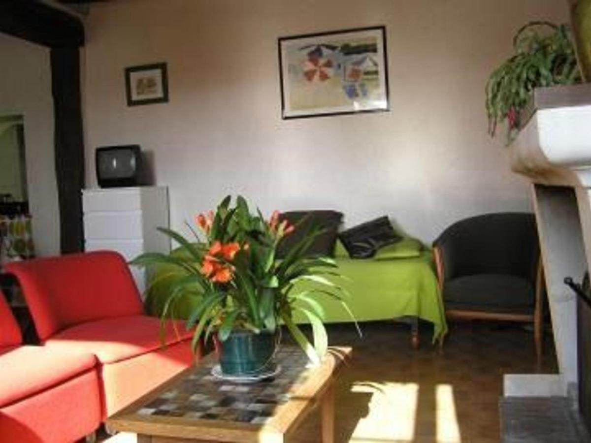 Gite Champetre Avec Piscine Chauffee, Cheminee, Et Terrasse En Plein Sud - Fr-1-410-131 La Chapelle-aux-Choux Buitenkant foto